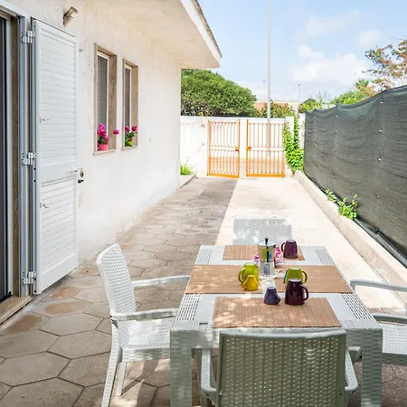 Casa Mario 2d A 180 Mt Dal Mare Di